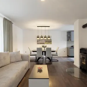 apartment-larissa.in-istria.net/